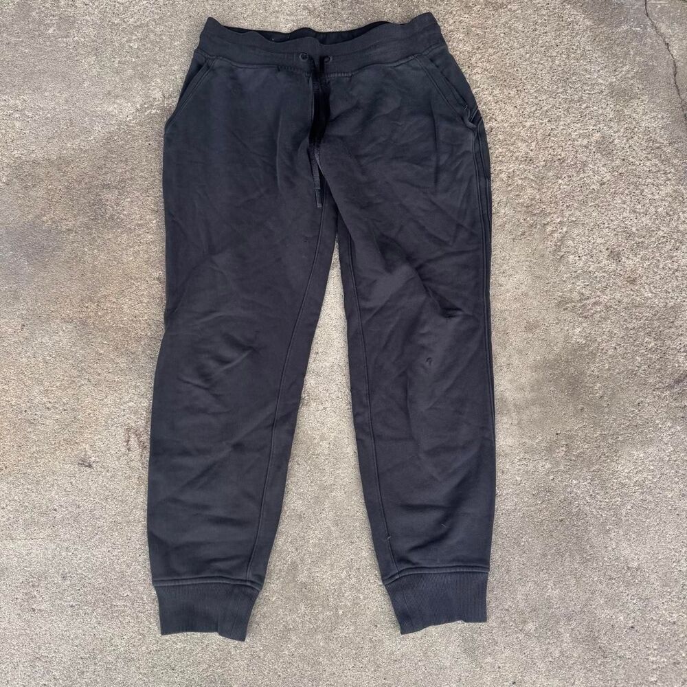 Lululemon Women's Black and Grey Joggers-tracksuits